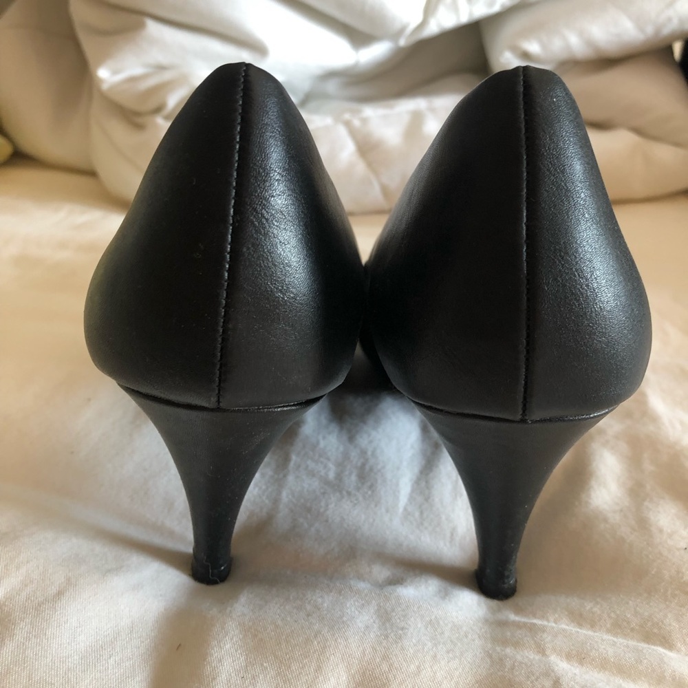 Comfortable heels!! - Picture 2 of 4